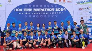 Hơn 2.000 vận động viên tham gia Giải Hòa Bình Marathon 2024