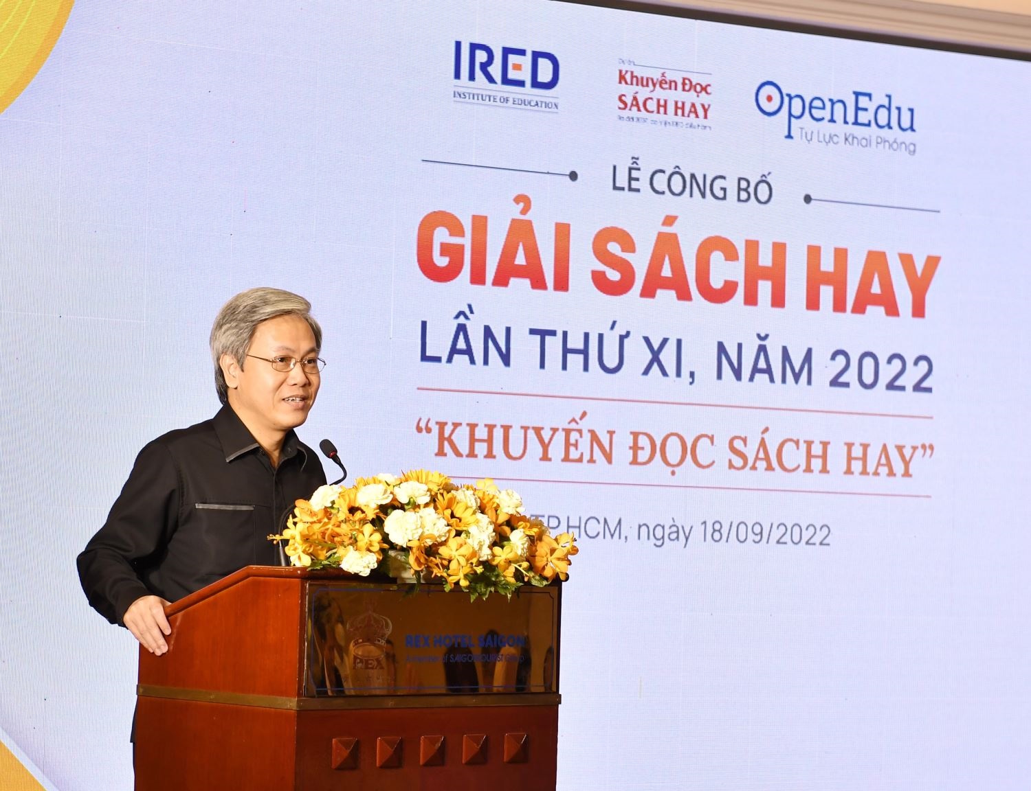 Giải Sách hay 2022: Tác phẩm cũ thông điệp mới