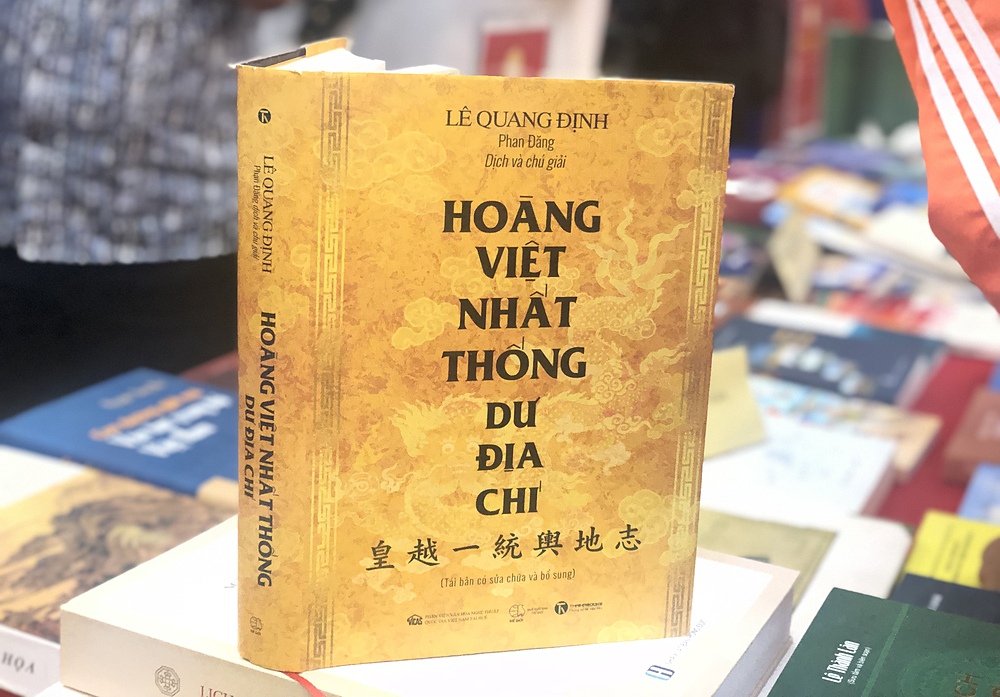 "Hoàng Việt nhất thống dư địa chí" giành giải A giải thưởng Sách Quốc gia lần thứ 5